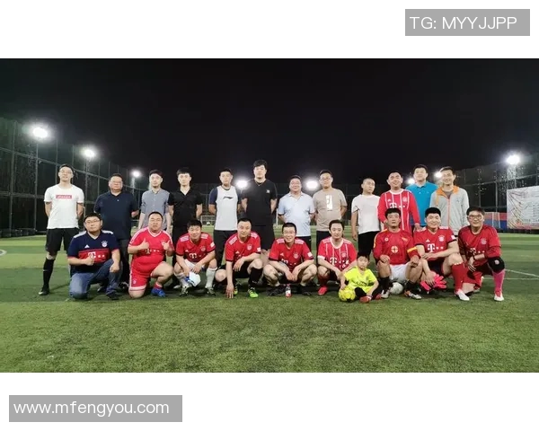 欧文与足球明星精彩瞬间合照集锦尽享足球魅力与友谊